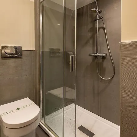 Πανσιόν Tula 2*