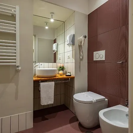 Tula Πανσιόν 2*