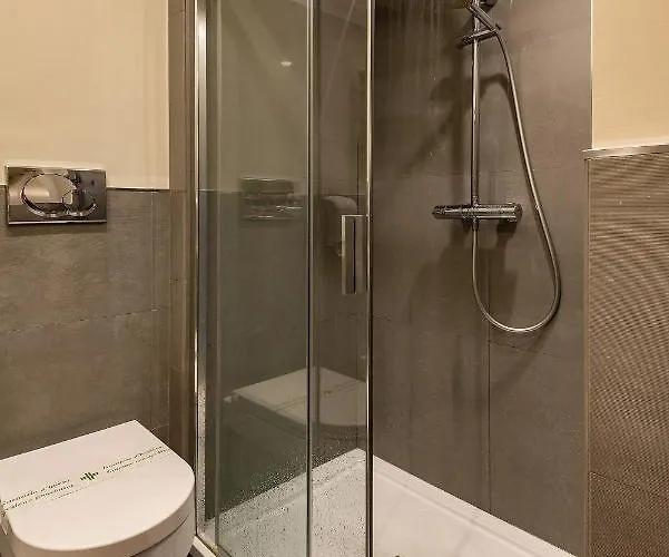 בית הארחה Tula 2*